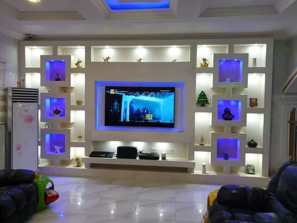 Tv set
